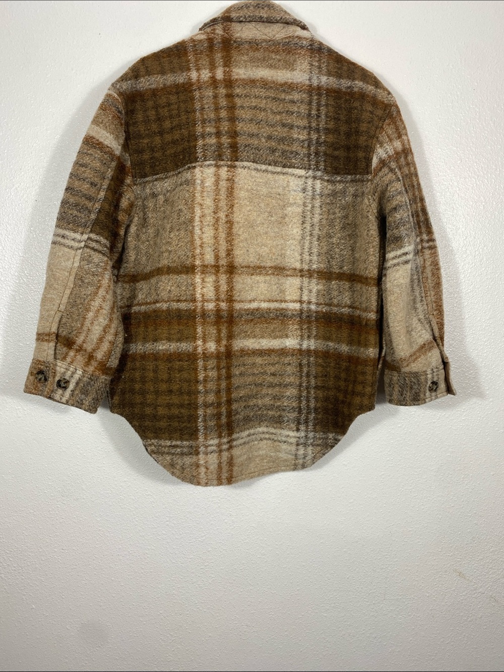 Aritzia Wilfred Ganna Brown and Cream Plaid Teddy Shacket Size M 75% Wool Laine - Picture 7 of 16